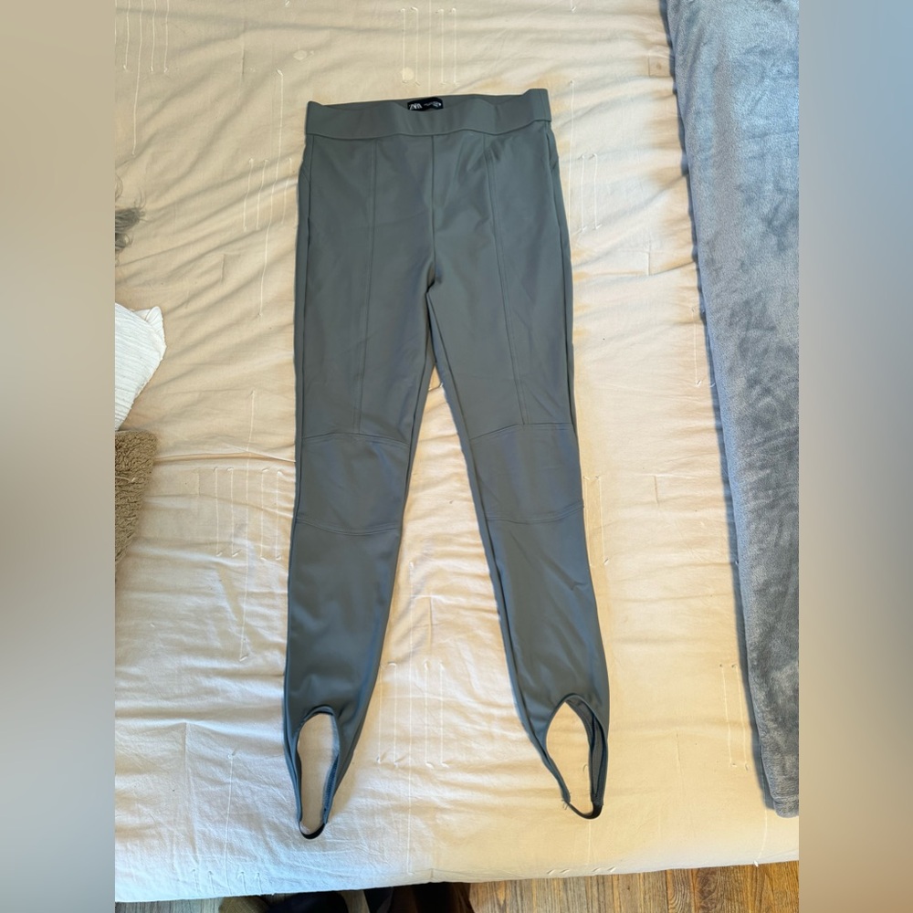 Great Zara leggings/tights